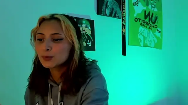 Snapshot of melissa_noirr chatting on 19, 11, 2025 melissa noirr online show from 19, 11, 2025