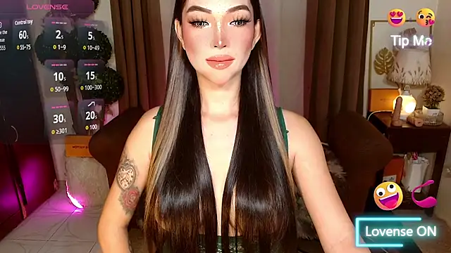 MouthWatering Ayesha online show from 23, 12, 2025