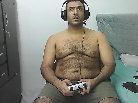 morenocabro10 online show from 8, 4, 2026