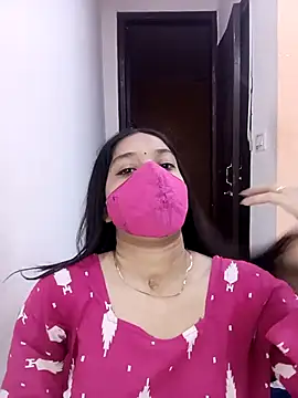 Snapshot of Cute_Rakhi8 chatting on 4, 7, 2026 Cute Rakhi8 online show from 4, 7, 2026