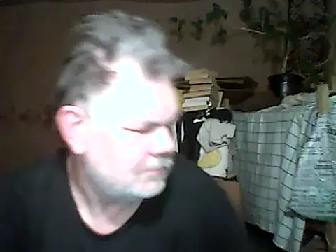 Snapshot of A1B3- chatting on 5, 1, 2026 A1B3- online show from 5, 1, 2026