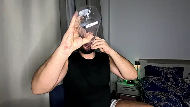 Gold Alpha Boy online show from 14, 12, 2025