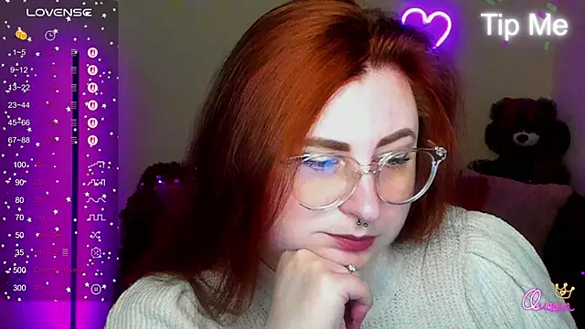 Snapshot of Alicia_love00 chatting on 22, 4, 2026 Alicia love00 online show from 22, 4, 2026