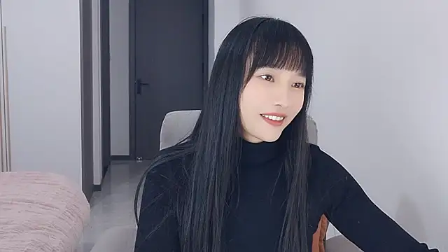 Lisa-3333 online show from 5, 12, 2025