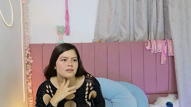 Snapshot of sukilove18 chatting on 26, 9, 2025 sukilove18 online show from 26, 9, 2025