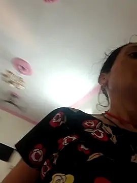 ISHANI-SINGH online show from 10, 4, 2026