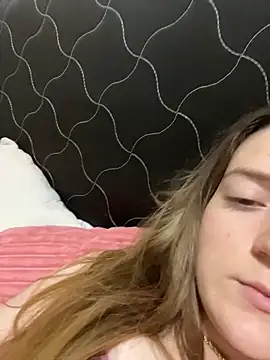 Snapshot of SafadaJS chatting on 21, 11, 2025 SafadaJS online show from 21, 11, 2025