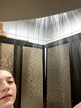 Snapshot of SafadaJS chatting on 23, 11, 2025 SafadaJS online show from 23, 11, 2025