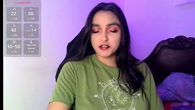 Snapshot of Ari_20_ chatting on 5, 11, 2025 Ari 20 online show from 5, 11, 2025