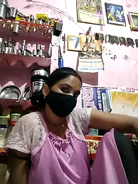 Snapshot of Cut_ragni chatting on 13, 9, 2025 Cut ragni online show from 13, 9, 2025