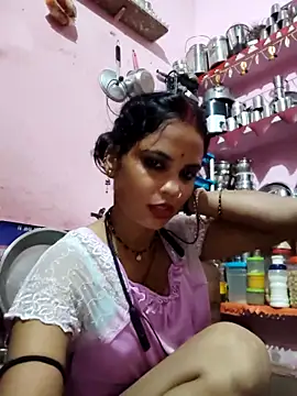 Snapshot of Cut_ragni chatting on 5, 10, 2025 Cut ragni online show from 5, 10, 2025