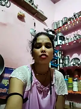 Snapshot of Cut_ragni chatting on 7, 10, 2025 Cut ragni online show from 7, 10, 2025