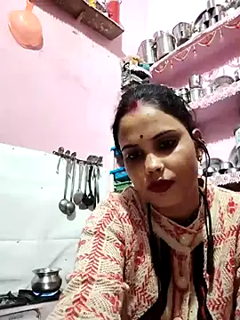 Snapshot of Cut_ragni chatting on 23, 11, 2025 Cut ragni online show from 23, 11, 2025