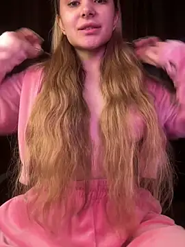 Snapshot of Chloe_Ravens chatting on 6, 10, 2025 Chloe Ravens online show from 6, 10, 2025