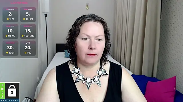 Snapshot of milf_hornys chatting on 29, 9, 2025 milf hornys online show from 29, 9, 2025