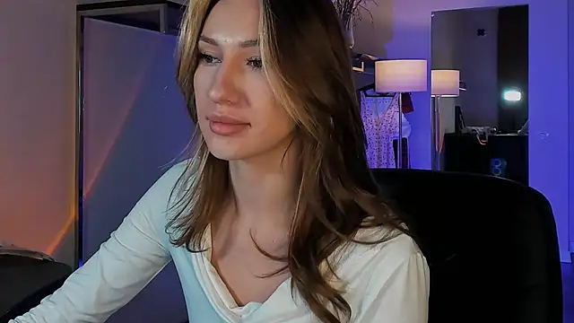 Snapshot of MariGven chatting on 5, 12, 2025 MariGven online show from 5, 12, 2025