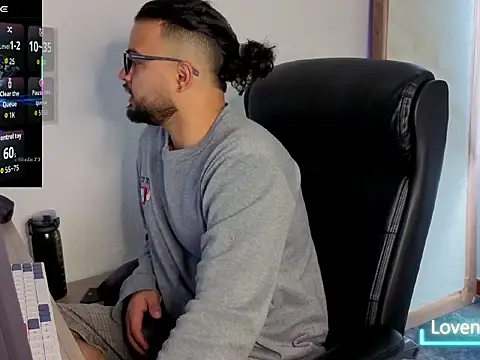 Snapshot of Ernesto-Rodriguez82 chatting on 26, 9, 2025 Ernesto-Rodriguez82 online show from 26, 9, 2025