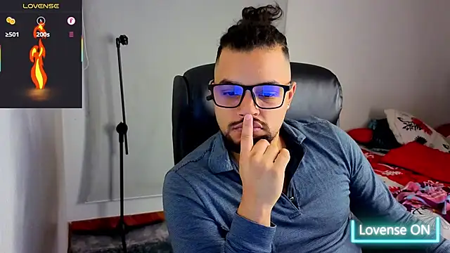 Snapshot of Ernesto-Rodriguez82 chatting on 22, 10, 2025 Ernesto-Rodriguez82 online show from 22, 10, 2025