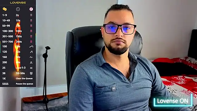 Snapshot of Ernesto-Rodriguez82 chatting on 23, 10, 2025 Ernesto-Rodriguez82 online show from 23, 10, 2025