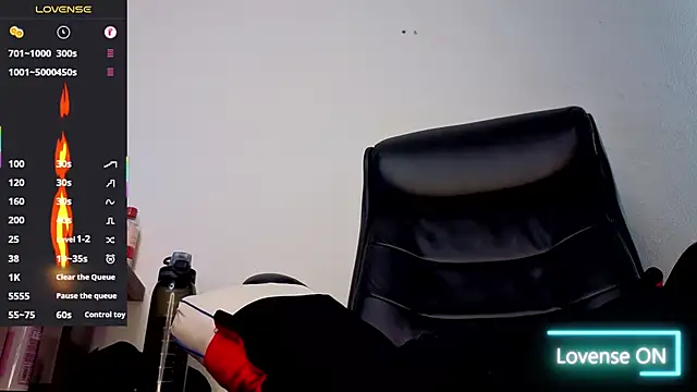 Snapshot of Ernesto-Rodriguez82 chatting on 6, 11, 2025 Ernesto-Rodriguez82 online show from 6, 11, 2025