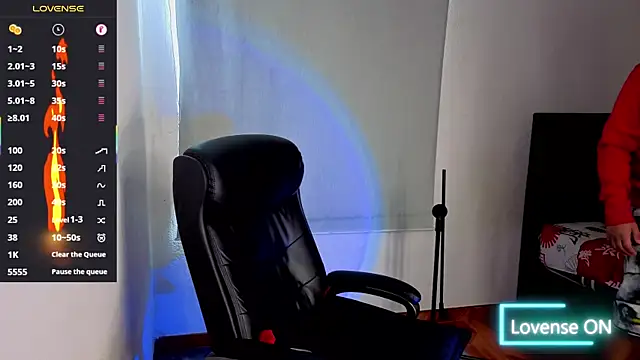 Snapshot of Ernesto-Rodriguez82 chatting on 8, 11, 2025 Ernesto-Rodriguez82 online show from 8, 11, 2025