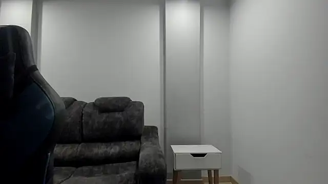 Dakota Mars online show from 9, 4, 2026