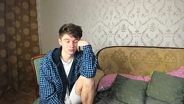 Snapshot of SherlockMax chatting on 3, 10, 2025 SherlockMax online show from 3, 10, 2025