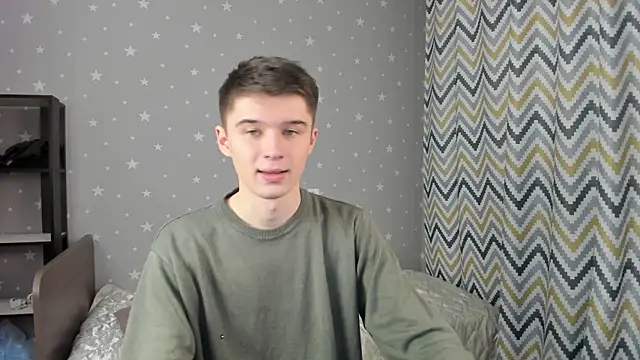 Snapshot of SherlockMax chatting on 22, 11, 2025 SherlockMax online show from 22, 11, 2025