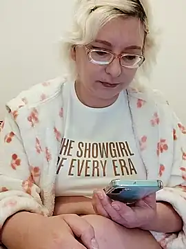 VikaKing online show from 4, 11, 2025