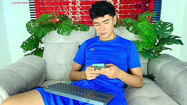 CamiiGuzmanX online show from 21, 2, 2026