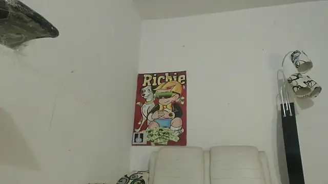 Snapshot of Thomasjons_ chatting on 21, 11, 2025 Thomasjons online show from 21, 11, 2025