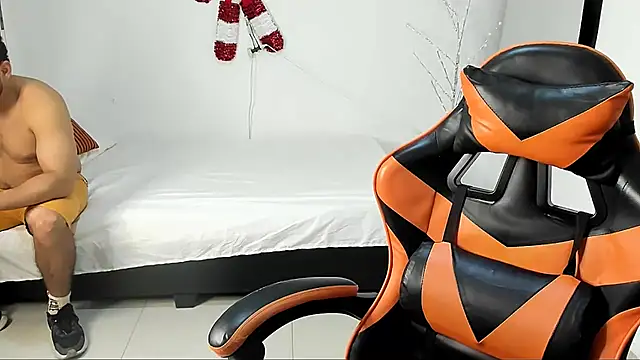 Snapshot of ashlan_king chatting on 4, 12, 2025 ashlan king online show from 4, 12, 2025