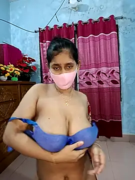 Snapshot of Cute_Faria chatting on 28, 10, 2025 Cute Faria online show from 28, 10, 2025