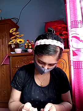 Snapshot of Cute_Faria chatting on 5, 11, 2025 Cute Faria online show from 5, 11, 2025