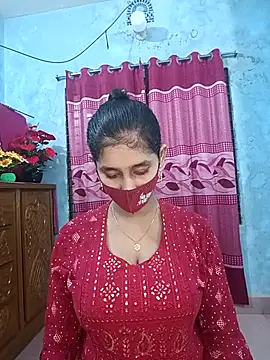 Snapshot of Cute_Faria chatting on 8, 11, 2025 Cute Faria online show from 8, 11, 2025