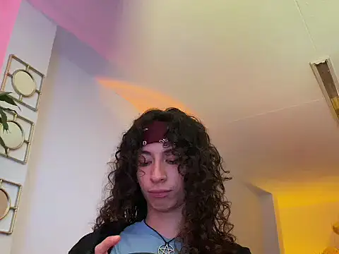 Snapshot of camille_delrey chatting on 16, 10, 2025 camille delrey online show from 16, 10, 2025