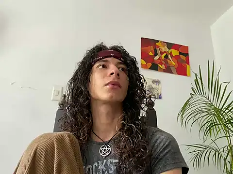 camille delrey online show from 7, 11, 2025