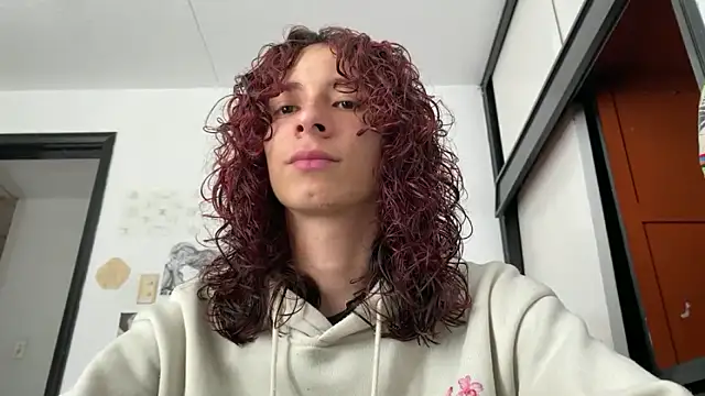 Snapshot of camille_delrey chatting on 4, 2, 2026 camille delrey online show from 4, 2, 2026