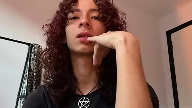 Snapshot of camille_delrey chatting on 18, 2, 2026 camille delrey online show from 18, 2, 2026