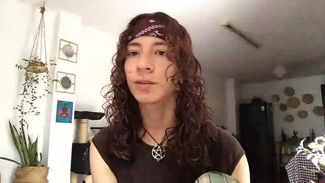 camille delrey online show from 14, 5, 2026