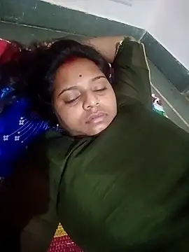 Snapshot of Hot_crety chatting on 21, 9, 2025 Hot crety online show from 21, 9, 2025