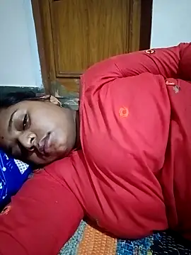 Snapshot of Hot_crety chatting on 25, 9, 2025 Hot crety online show from 25, 9, 2025