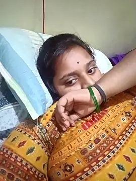 Snapshot of Hot_crety chatting on 16, 10, 2025 Hot crety online show from 16, 10, 2025