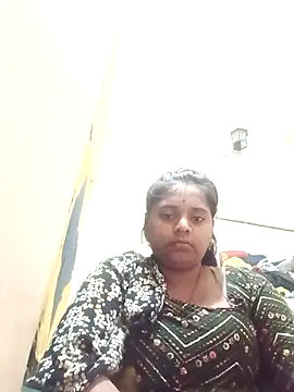 Snapshot of Hot_crety chatting on 21, 12, 2025 Hot crety online show from 21, 12, 2025