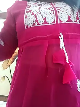 cute girl007 online show from 19, 11, 2025