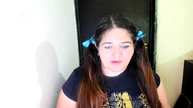 Daphne girlsex online show from 6, 3, 2026