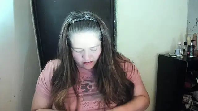 Daphne girlsex online show from 24, 3, 2026