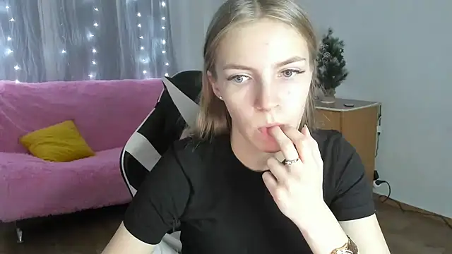 HitGyrl online show from 7, 2, 2026