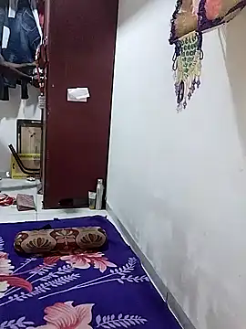 Snapshot of sneha_bebo chatting on 15, 9, 2025 sneha bebo online show from 15, 9, 2025