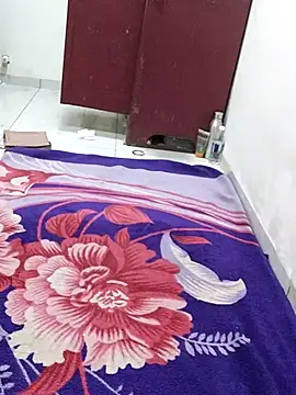 Snapshot of sneha_bebo chatting on 18, 10, 2025 sneha bebo online show from 18, 10, 2025